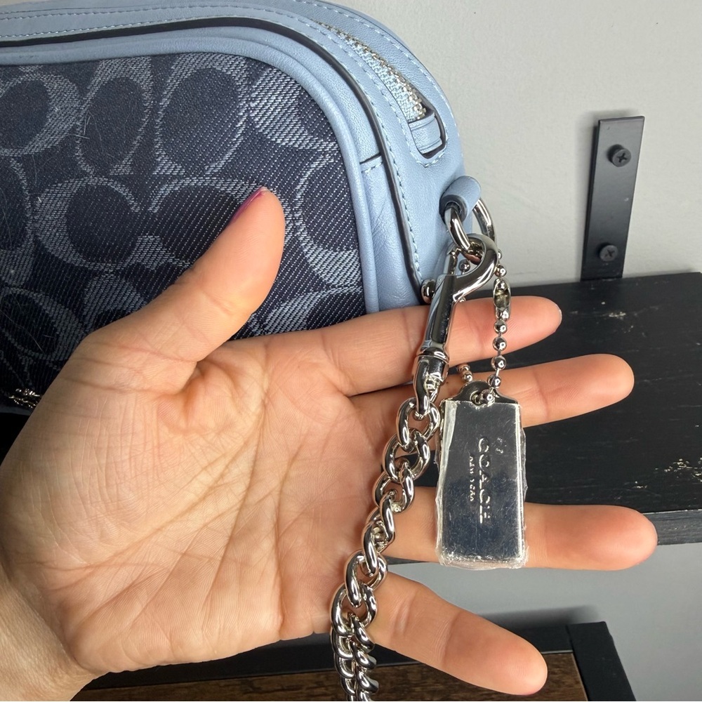 Coach Signature Jacquard Crossbody in Navy and Light Blue Trim - Picture 5 of 11